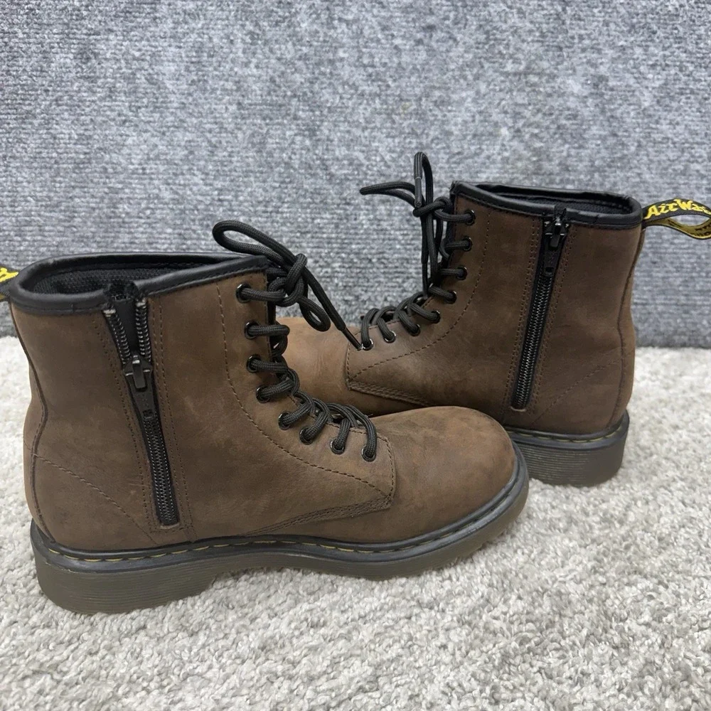 DR Marten Air Wair Delaney AW004 boots shoes size men 4 / women's 5 /‎ Unisex